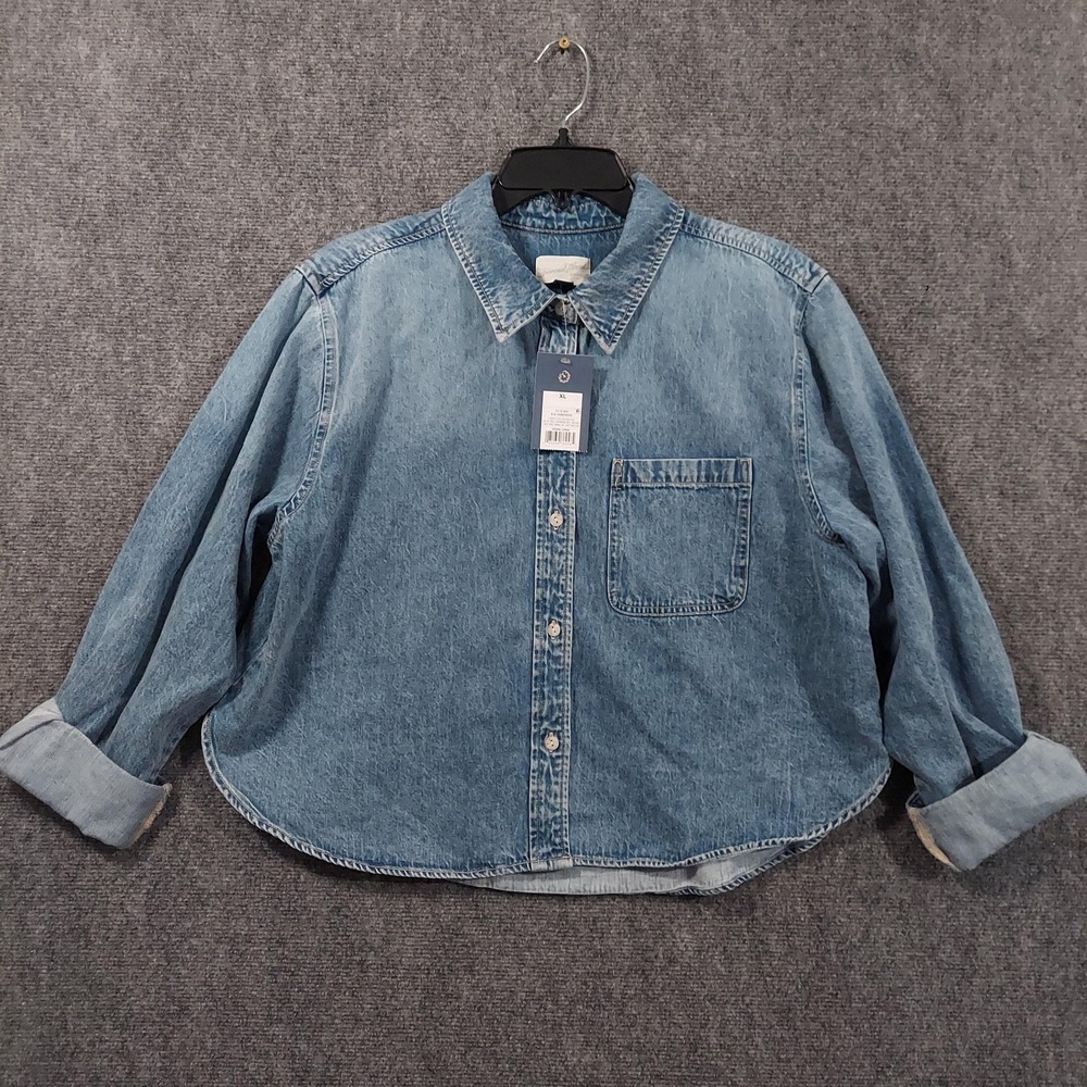 Universal Thread Jacket Womens XL Blue Denim Button Front Boxy Crop Shacket